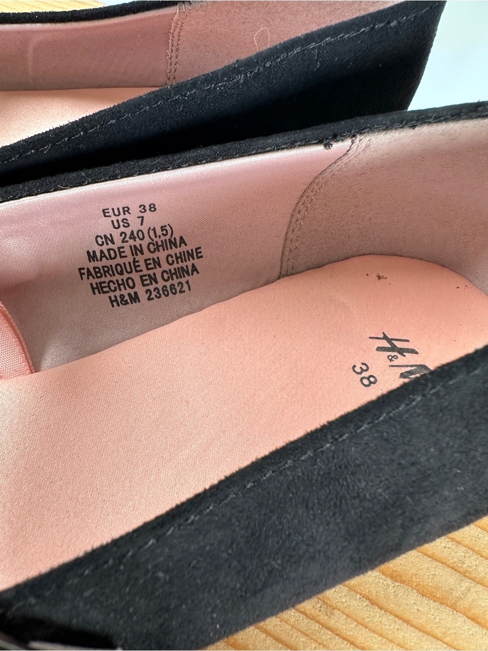 H&M Classic Mary Jane Ballet Flats Black Minimalist Buckle Size 7 - Picture 6 of 8